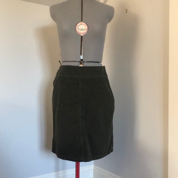 Boden skirt. Moleskin cotton. Dark green. UK size 14: US size 10. - Picture 2 of 8